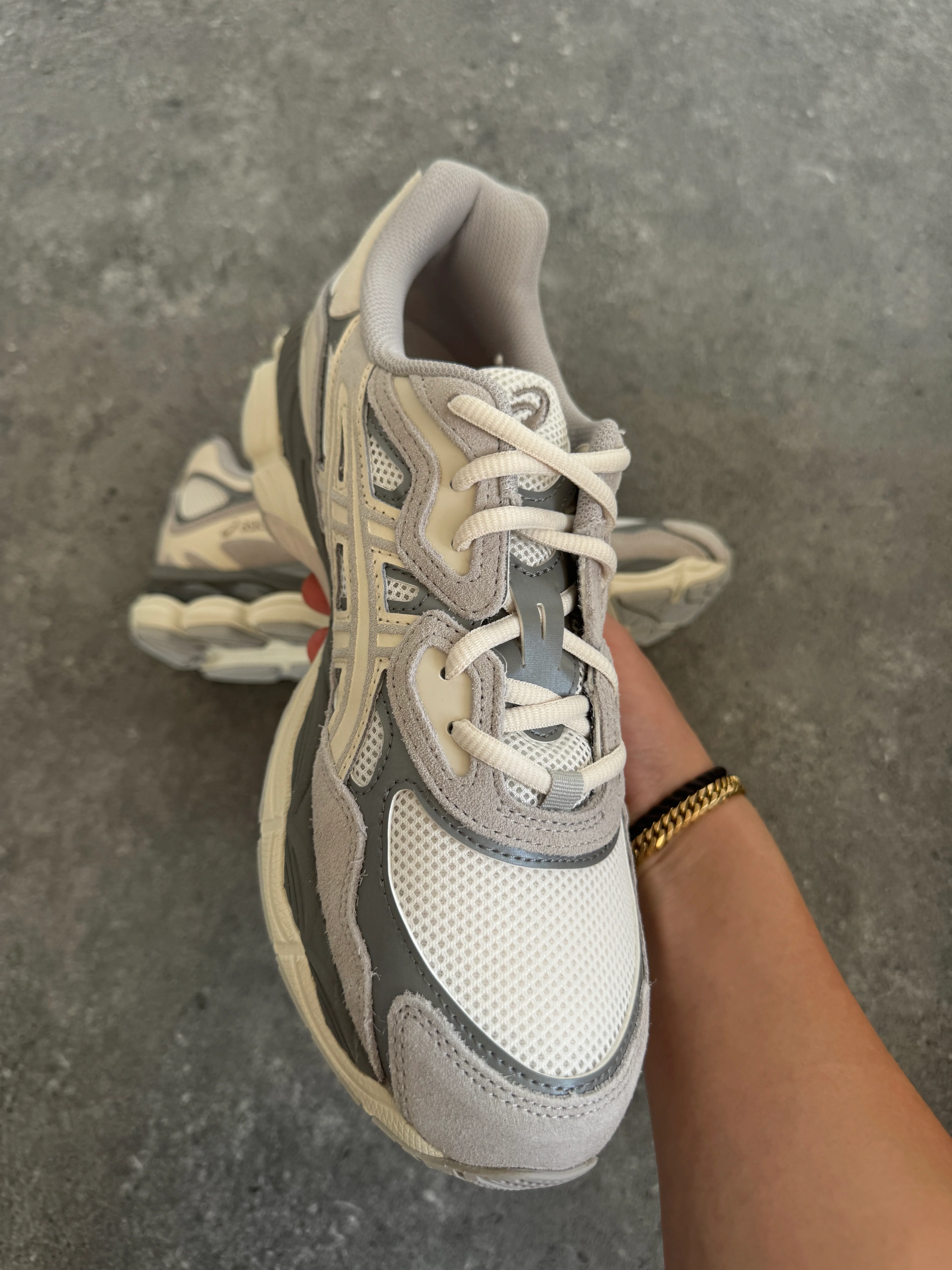 ASICS Gel-NYC Oyster Grey - Image 6